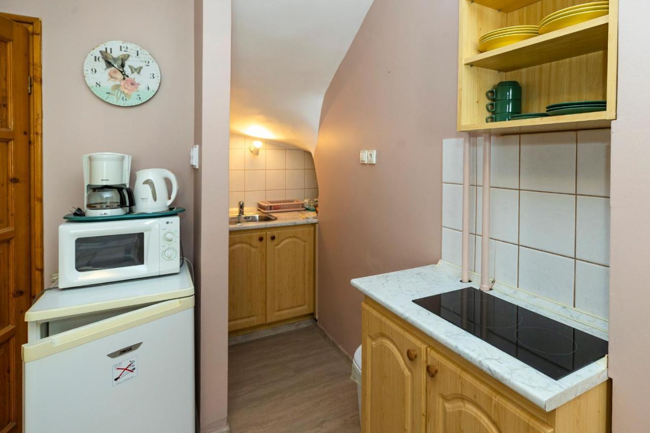 Cecey Apartman Eger Zewnętrze zdjęcie